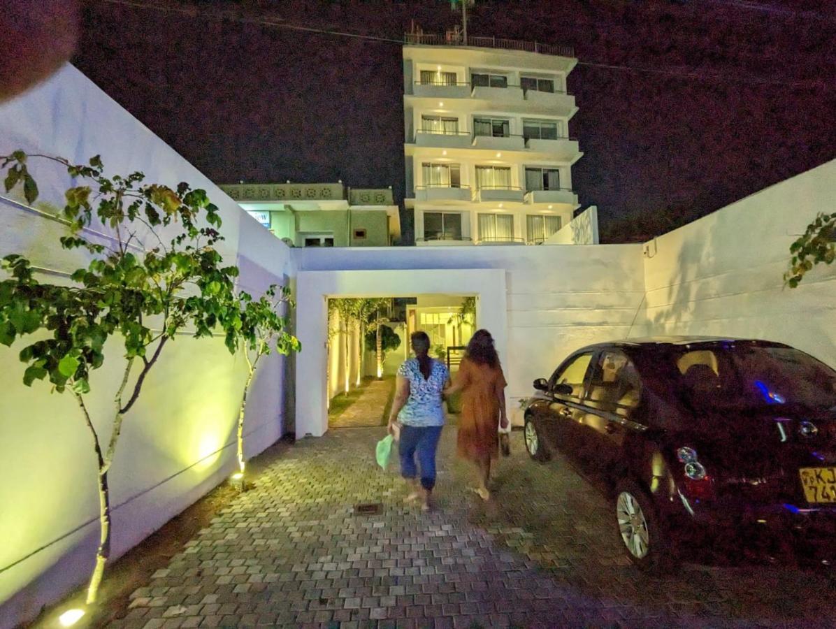 Hotel Marine At Negombo Beach Exterior foto